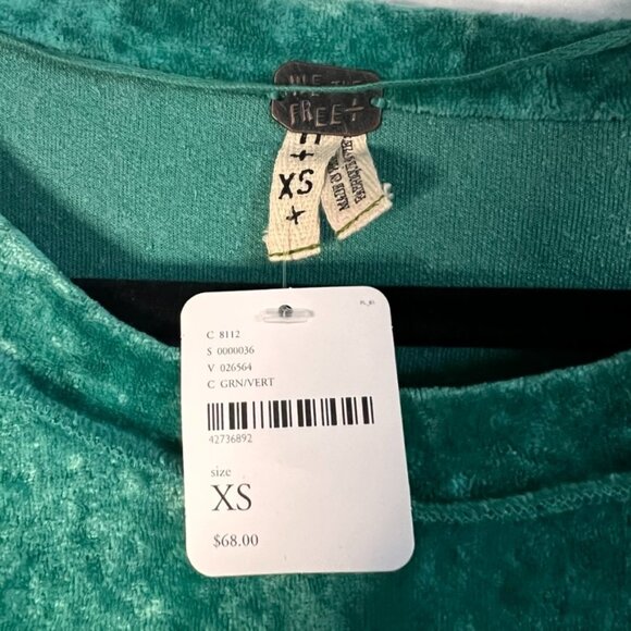 Free People We the Free milan crushed velour long sleeve top - Picture 3 of 5